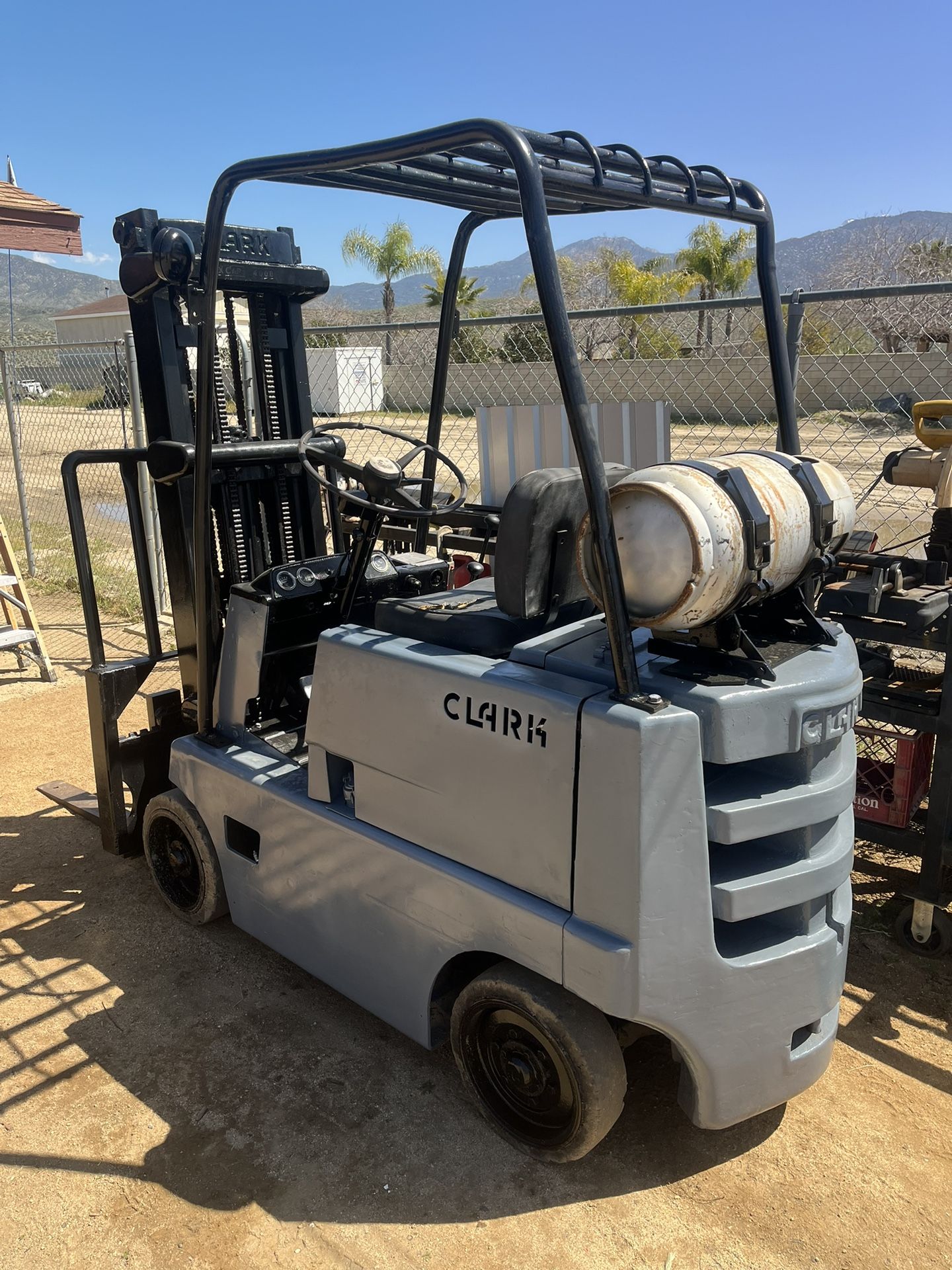 Clark Forklift 