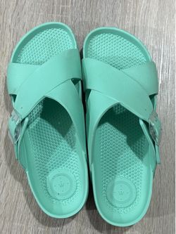 Totes Womens Everywear Lightweight Waterproof Sandals