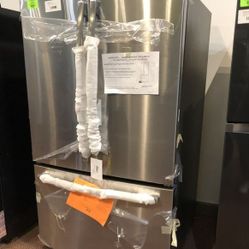 GE Refrigerator Appliance 3UIK