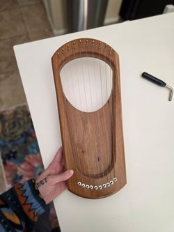 10 String Lyre