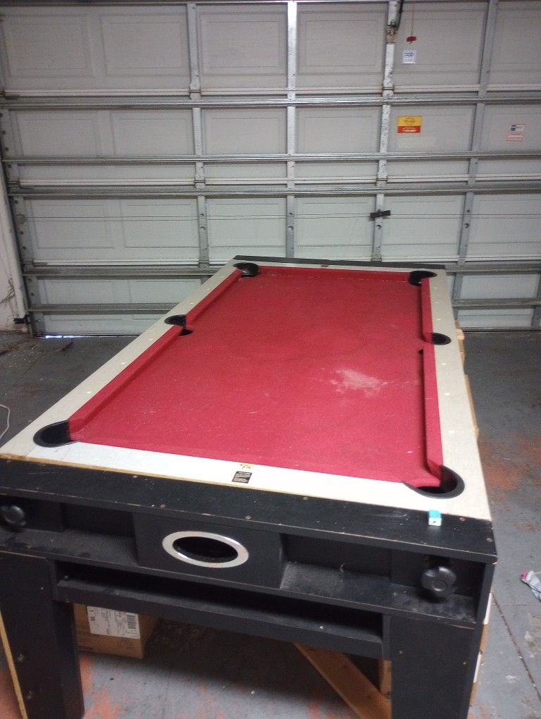 Pool Table/Air Hockey Table