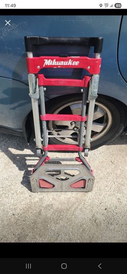 Milwaukee 2-in-1 Convertible Fold-Up Hand Truck