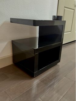 Modern Black End Table — Jayden Side Table by ZURI FURNITURE