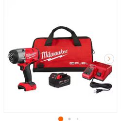 Milwaukee M18 FUEL 18V Lithium-Ion Brushless Cordless 1/2 in. Impact Wrench w/Friction Ring Kit