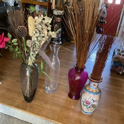 A Few Big Sizes Of Vases With Branches Just For $10each. (NO SHIPPING)
