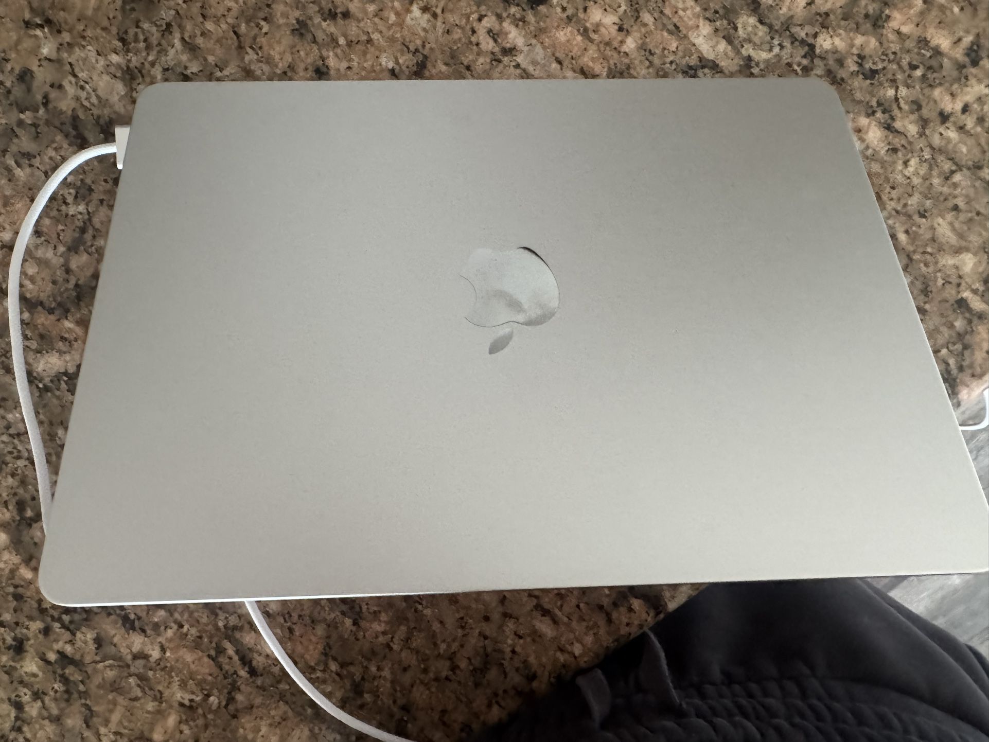 MacBook Air M2