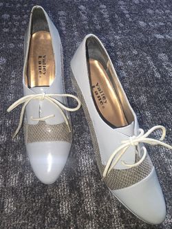 Vintage 1980s / 1990s Valley Lane Grey & Faux Snakeskin Lace-Up Pumps 7M