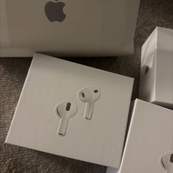 Apple AirPods Wireless Earbuds