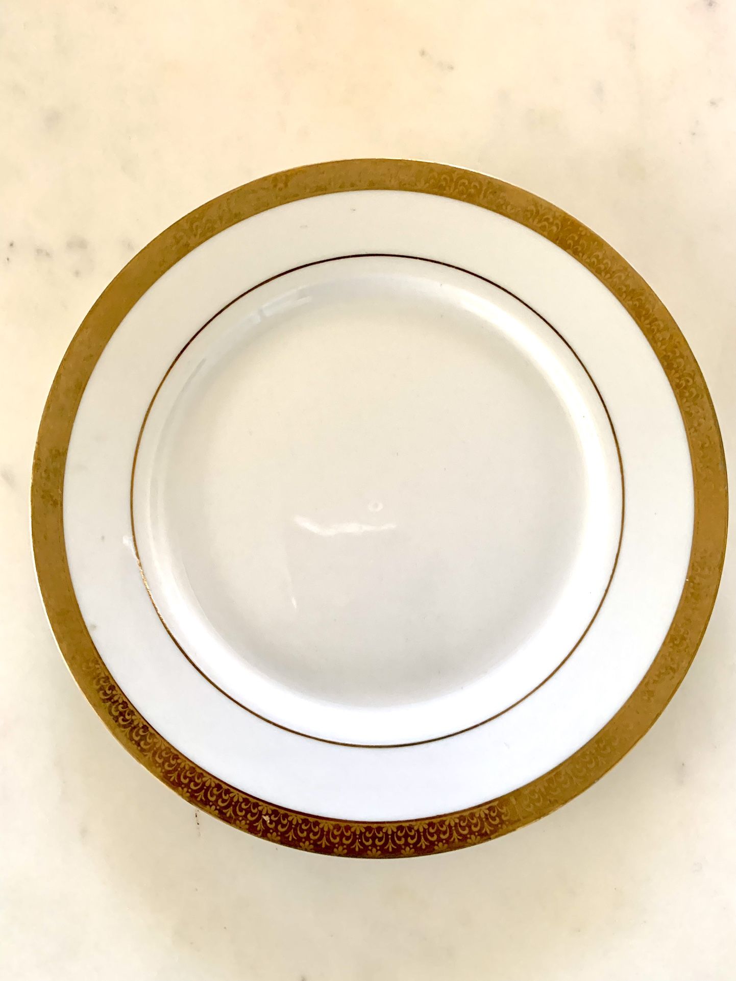 Sango Georgetown White And Gold China Set Of 8