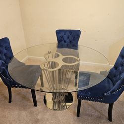 Dining Table with 3 chairs