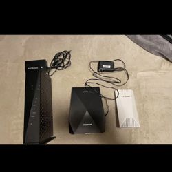 Netgear Nighthawk Router + 2 Extenders