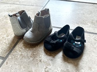 Kids Size 3 Shoes