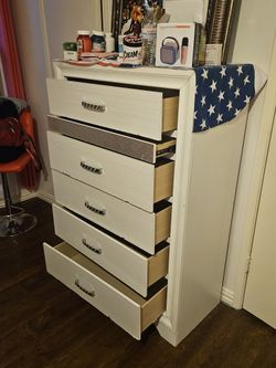 Gabinetes De Ropa  $75