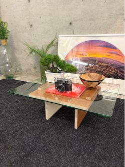 SMALL NEW HAND CRAFTED LOW END COFFEE  TABLE (DELIVERY AVAILABLE)