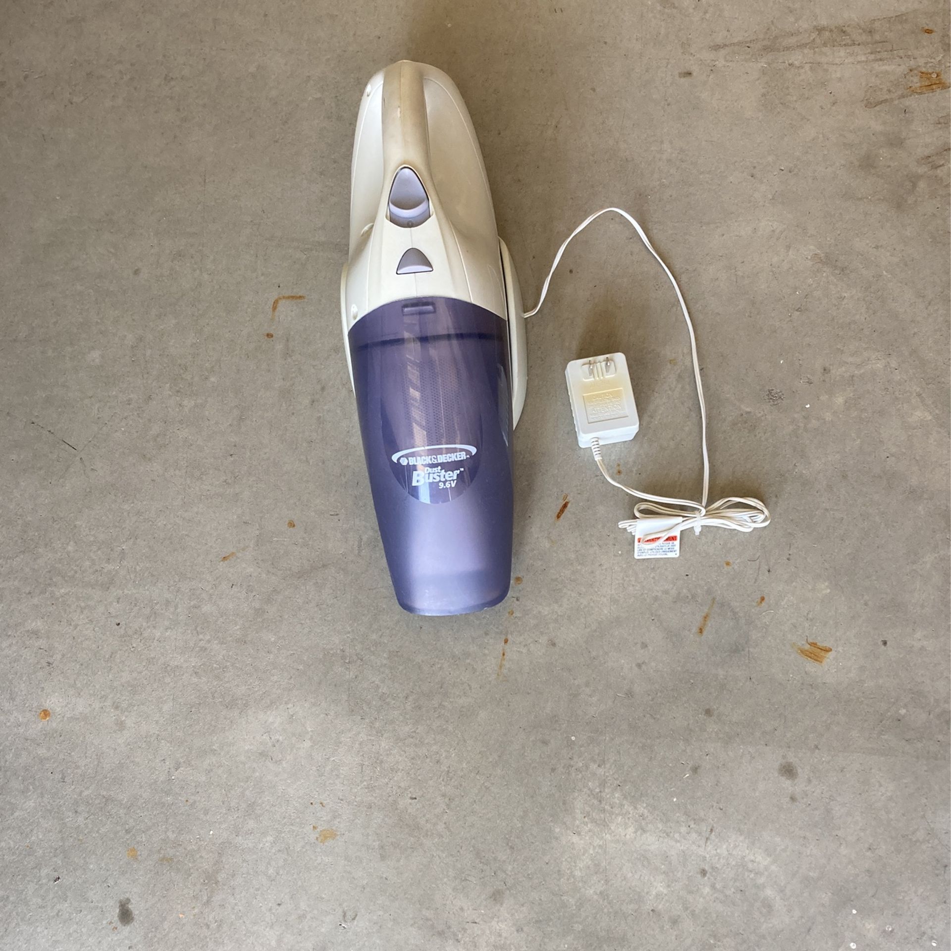 BLACK & DECKER Dust Buster 9.6V
