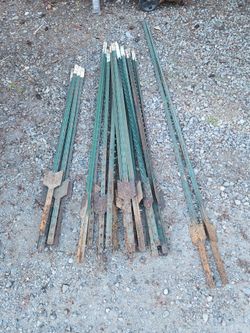 T Posts used in good condition