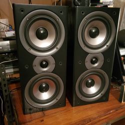 Polk Audio Bookshelf Speakers 🔥🔥🔥