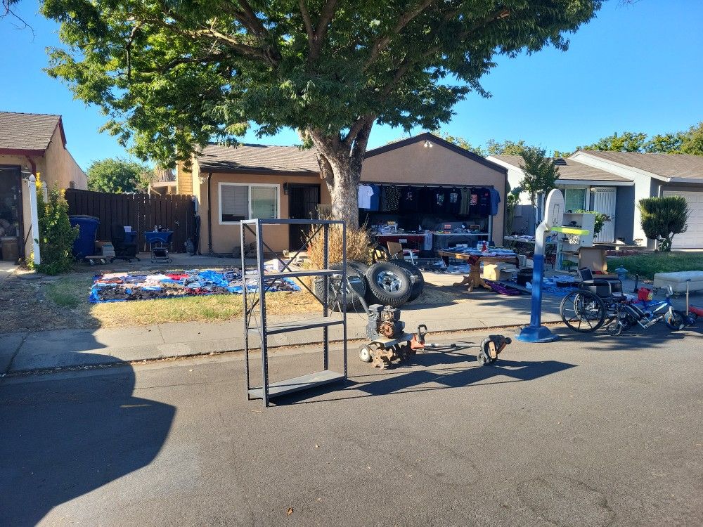 Big Yard Sale Sat 8/16 Sunday 8/17