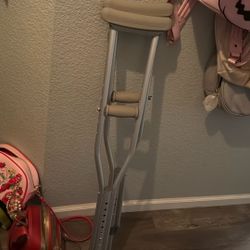 Free Child Size Crutches 