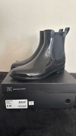 INC rain boots