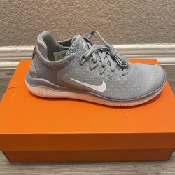 Nike Women’s Running Shoes Grey