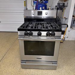 Frigidaire stove