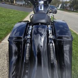 2015 HARLEY Street Glide Special 9800 Miles