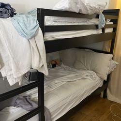 Twin bunk bed NO MATTRESS