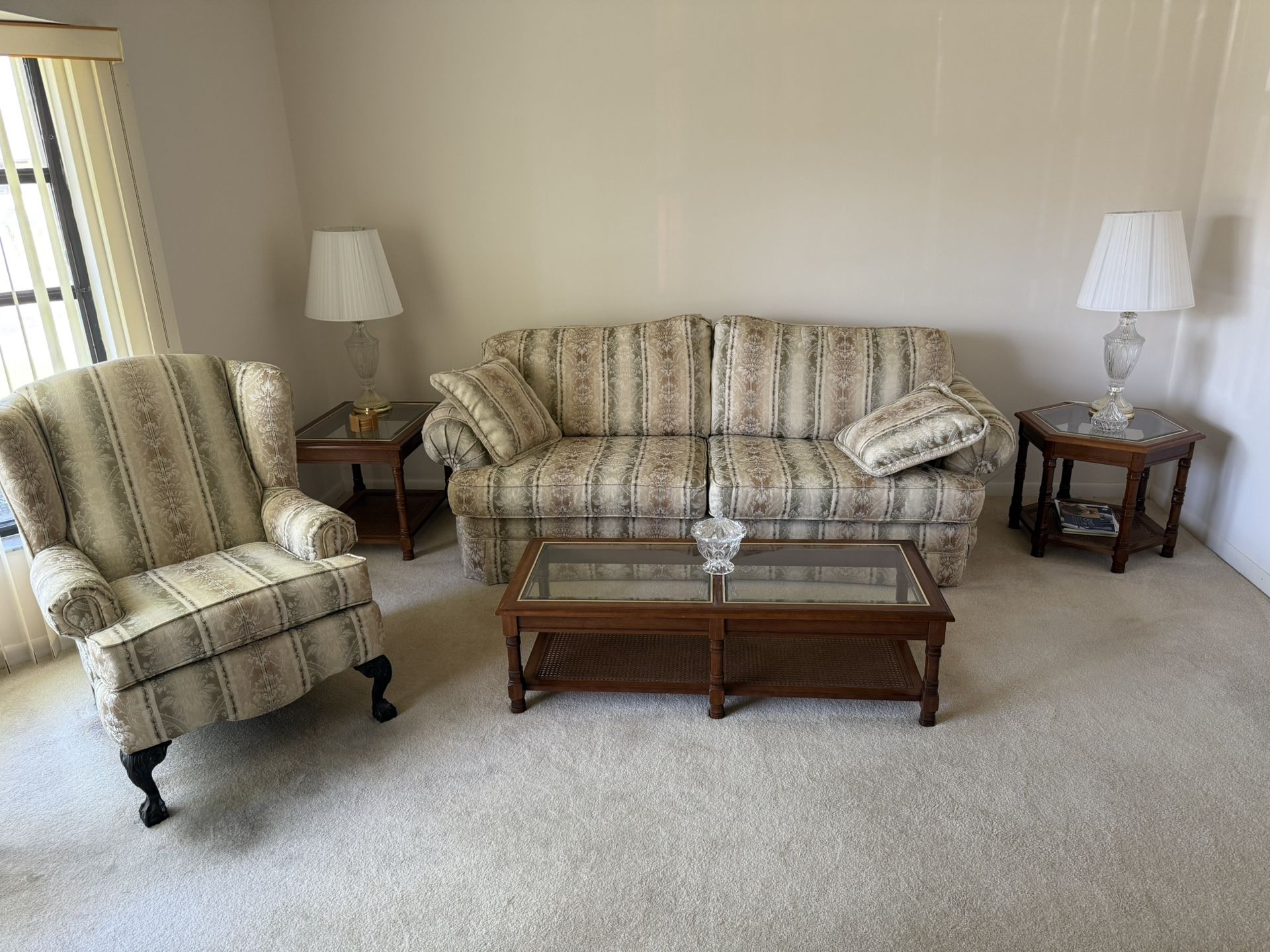 Living Room Coffee And End Tables