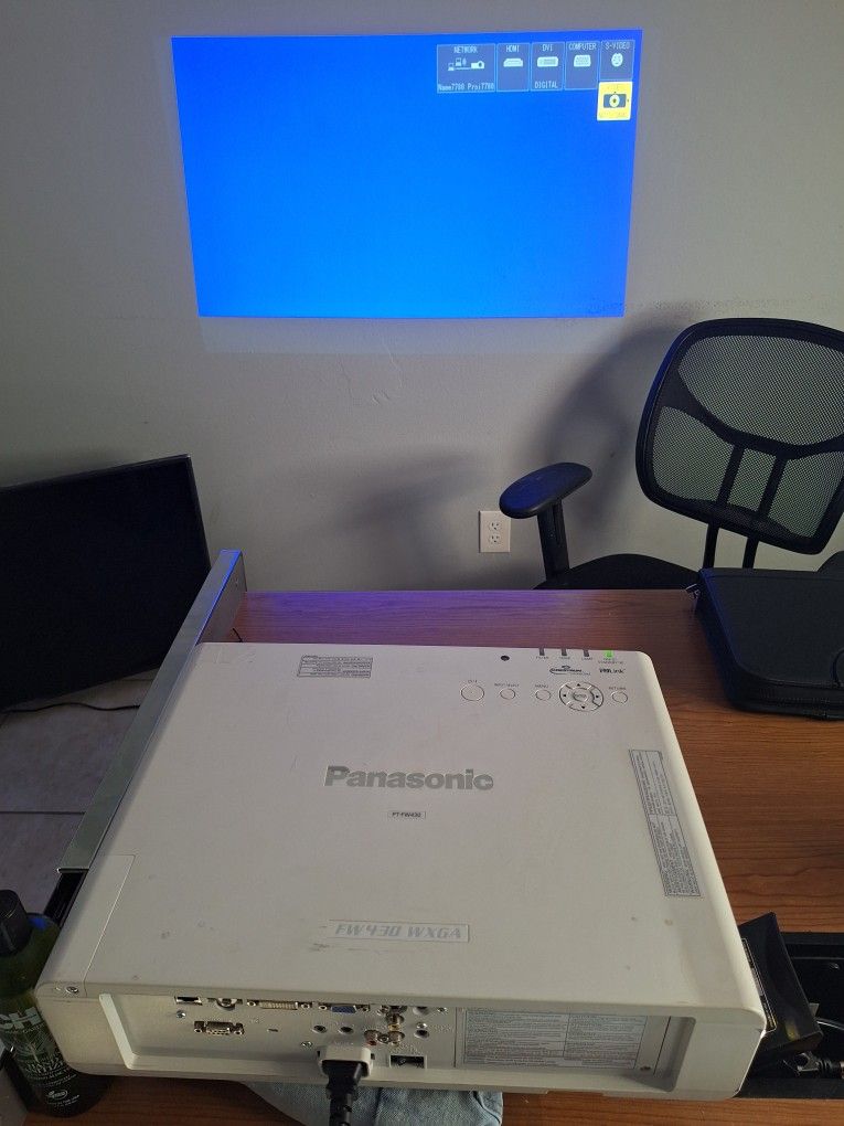 Panasonic Projector