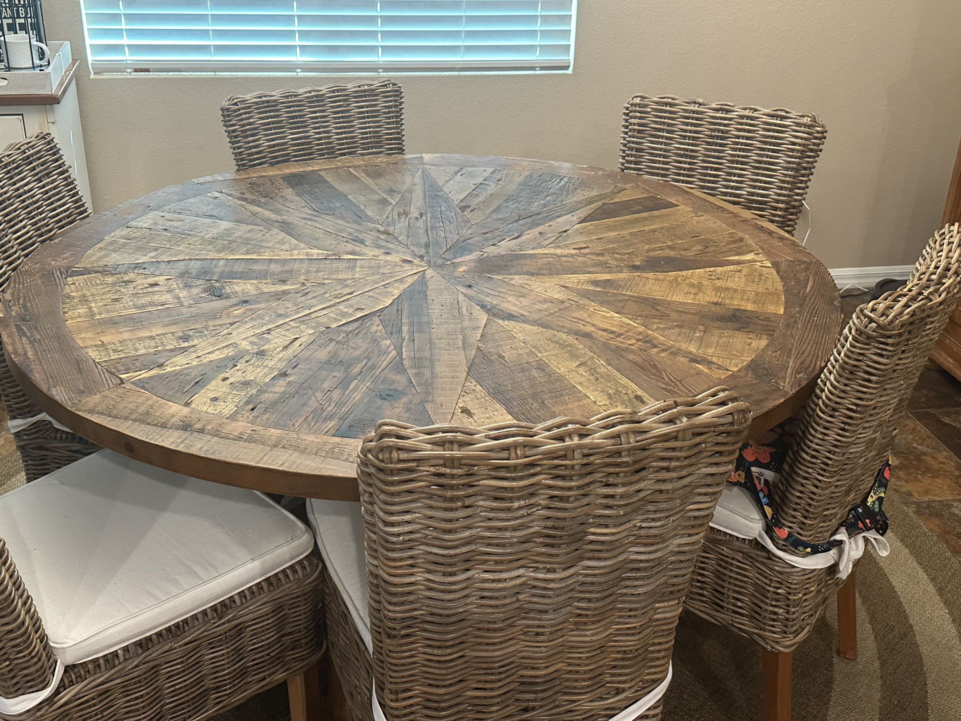 7 Piece Dining Set