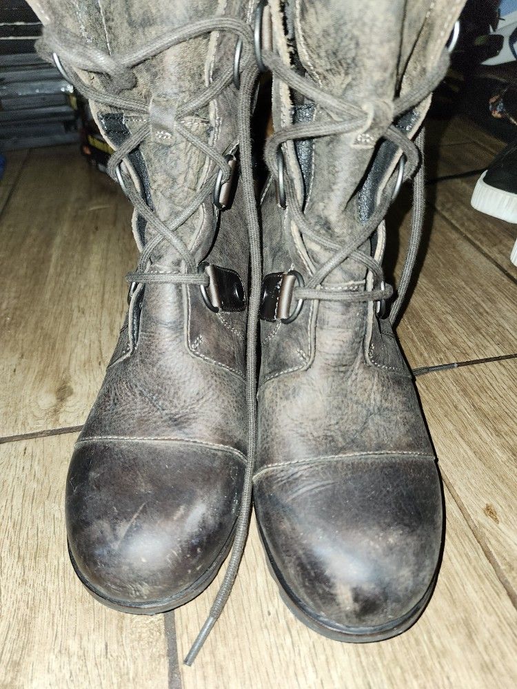 Women's Boots
