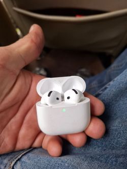 Airpod 4s