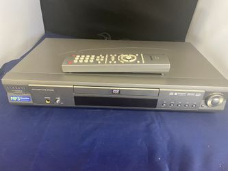 Samsung DVD/CD MP3 Player Model M301 w/remote