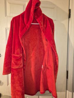 Red soft hooded kids robe