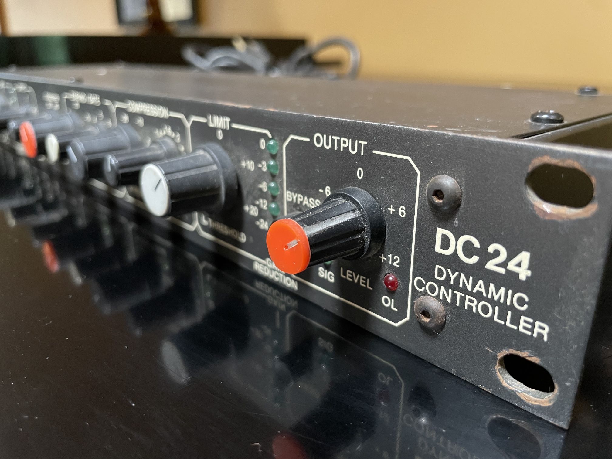 Rane DC24 2-Channel Compressor/crossover BEST FOR BASS