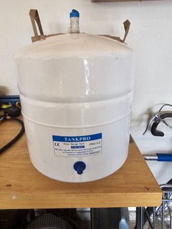 Tankpro 3.2 gallon tank