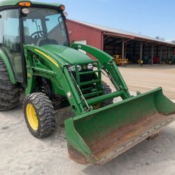 John Deere 4520