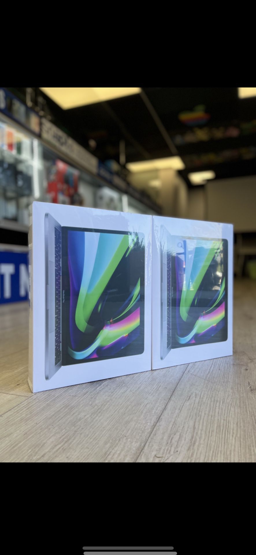 MacBook Pro 13 inch M2 Chip (Brand New) (Take It Home In Payment/ llévatelo a casa en pagos)