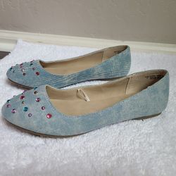 NEW Girls Shoes Size 3