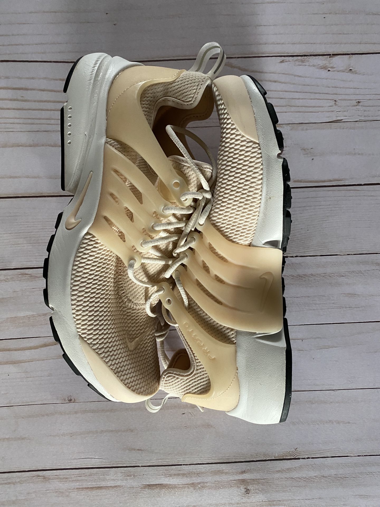 Women’s Athletic And Running Nike & Adidas Shoes Size 7.5-8 Like New