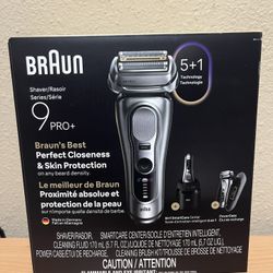 NEW Sealed Braun Series 9 Pro+ Shaver with PowerCase (Top Model)
