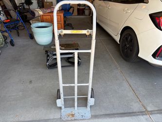 “Milwaukee” 2-in 1 Convertible Hand Truck/Dolly