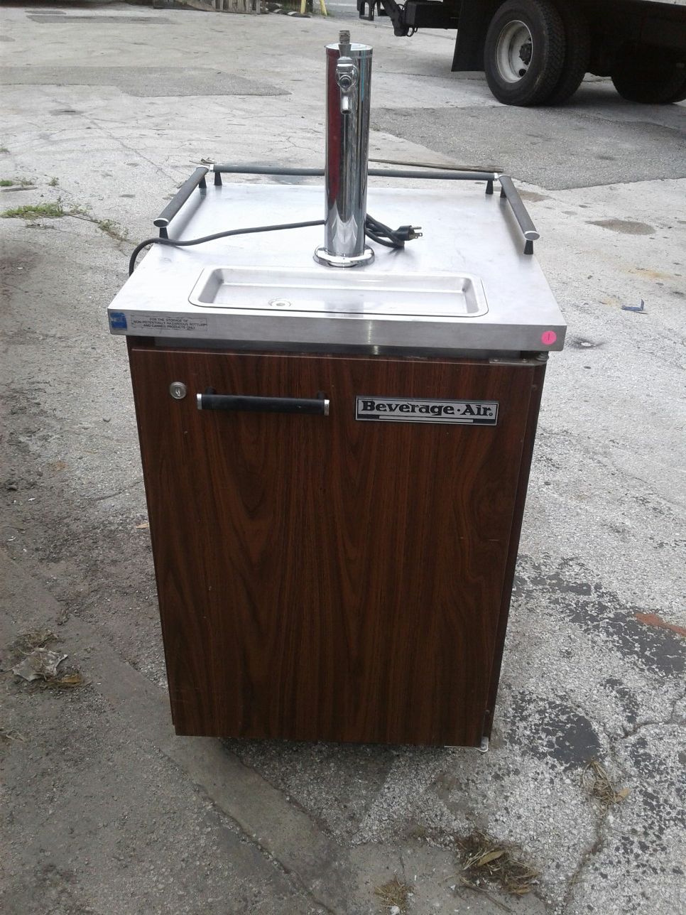 Kegerator NOT SOLD Beverage Air