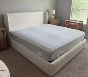 Castlery Dalton King Bed Frame