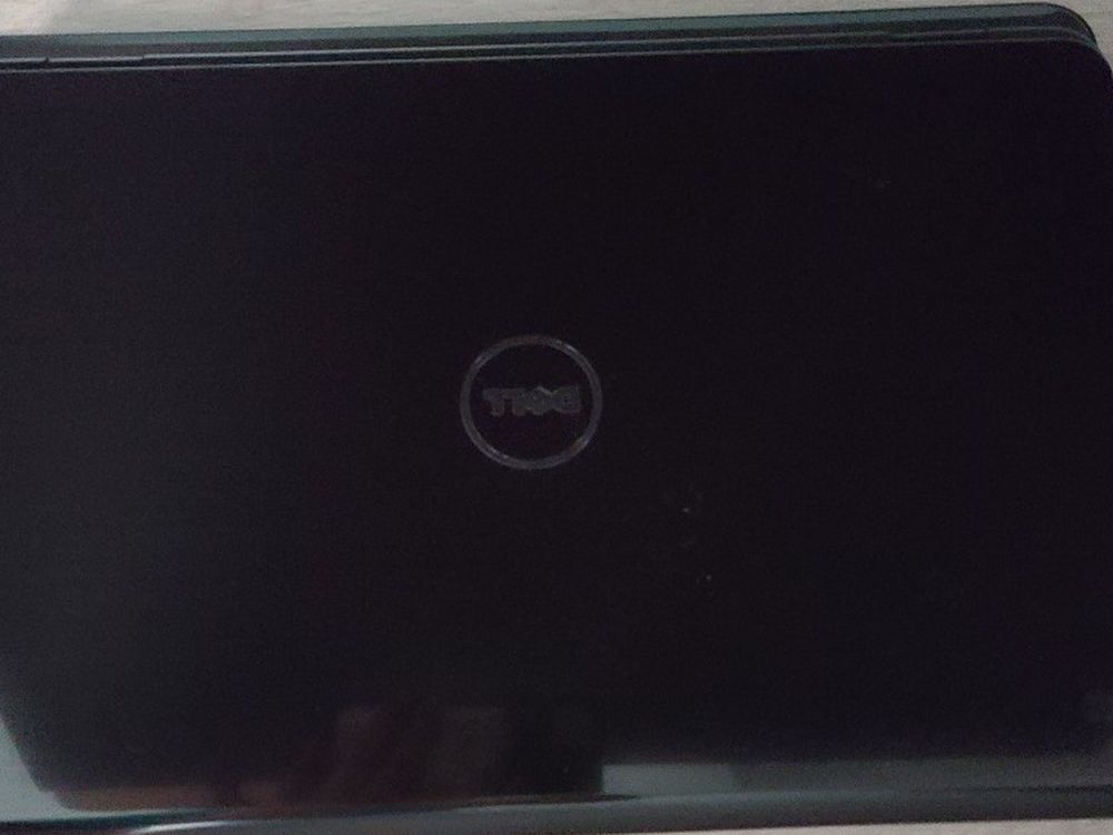 Dell Inspiron N7010 Intel P6100 2.00GHz 2gb RAM 17" Laptop
