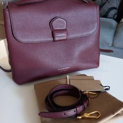 Burberry Chamberly Handbag 
