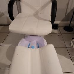 Pedicure Chair