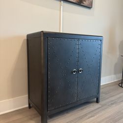 Steel Storage/Bar Unit 