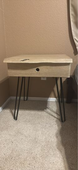 Wood Side Table with Hairpin Legs and Drawer